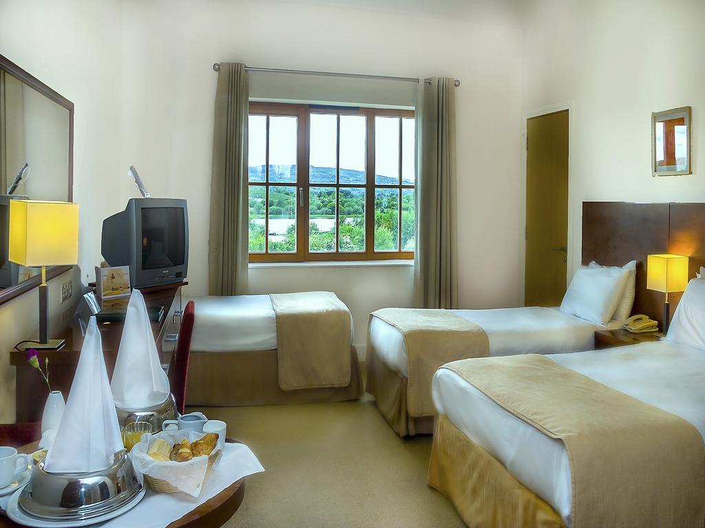 Lough Allen Hotel & Spa Drumshanbo Buitenkant foto