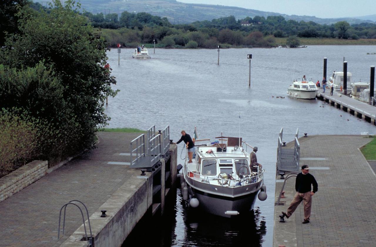 Lough Allen Hotel & Spa Drumshanbo Buitenkant foto